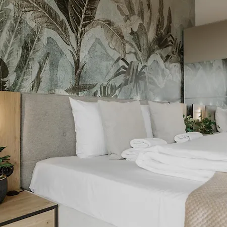 Apartament Mieszczańska 24 Urban Floral Fair *